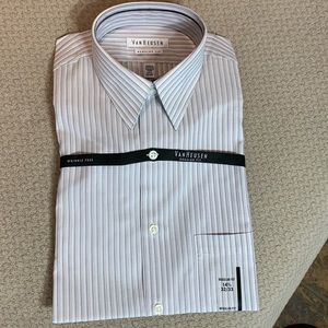 VanHeusen regular fit long sleeve dress shirt